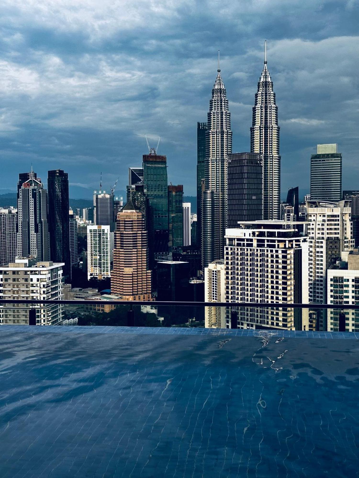 Appartamento The Luxe Colony Klcc By Infinitum Kuala Lumpur Esterno foto